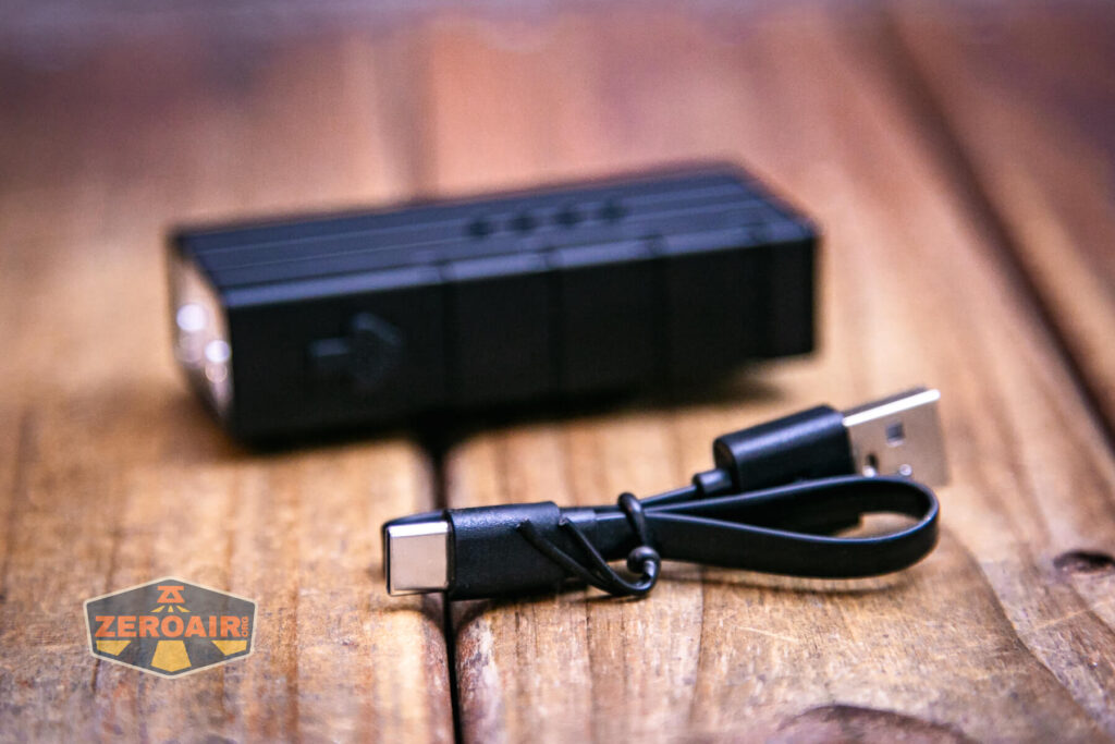 Vastlite Sima flashlight charging cable