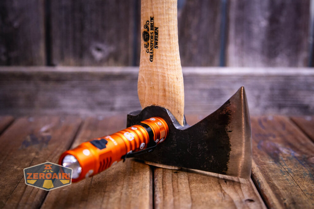 Wurkkos FC11C Halloween flashlight tailcap magnet