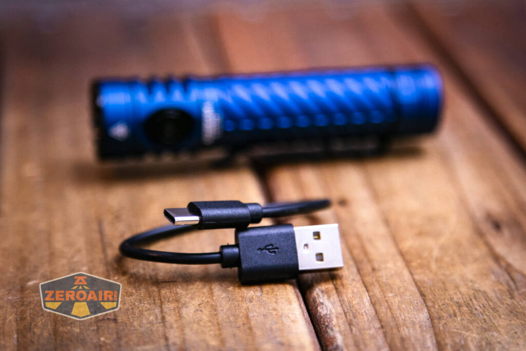 Acebeam EC20 Multi-light Source EDC flashlight charging cable