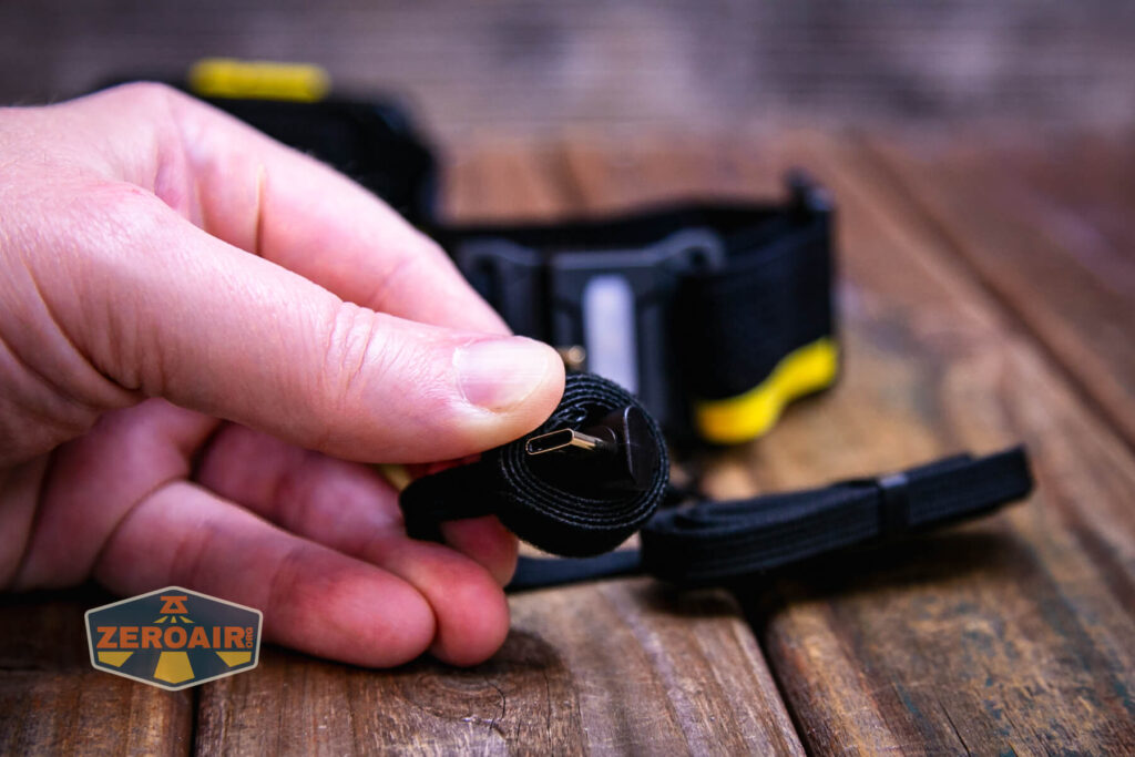 Nitecore HU2000 headlamp cable from rear light to power