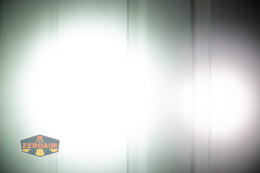 beamshots on a door compared to nichia 219b