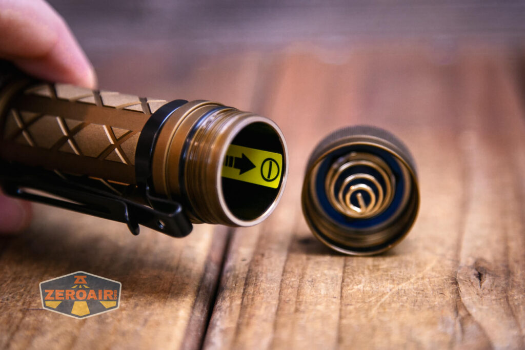 Skilhunt EC500 Coyote neutral white flashlight cell direction sticker