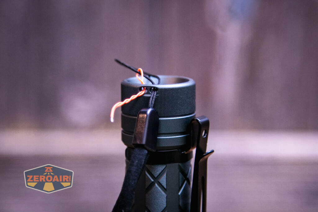 Skilhunt EC500 warm white flashlight lanyard install process