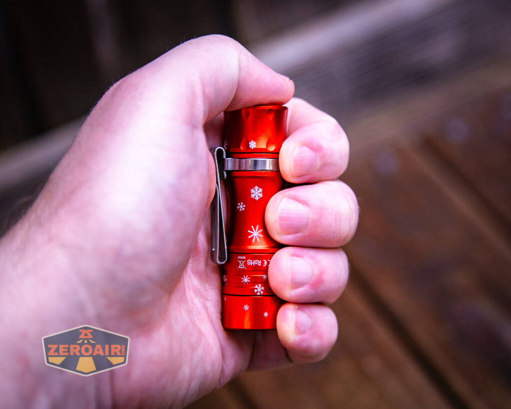 Wurkkos TS10 SG flashlight in hand