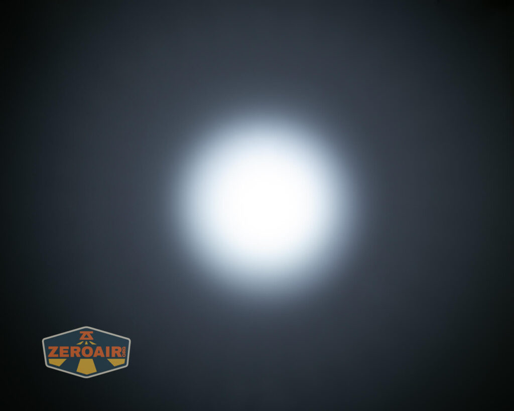 Wurkkos TS10 SG flashlight beamshots on ceiling