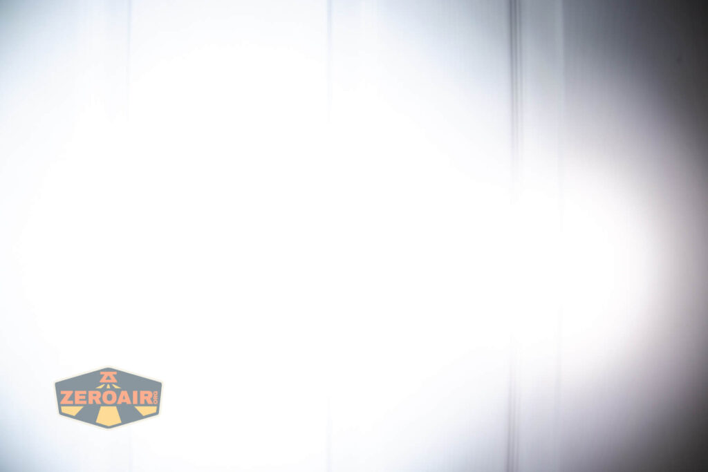 Wurkkos TS10 SG flashlight beamshots compared to nichia 219b