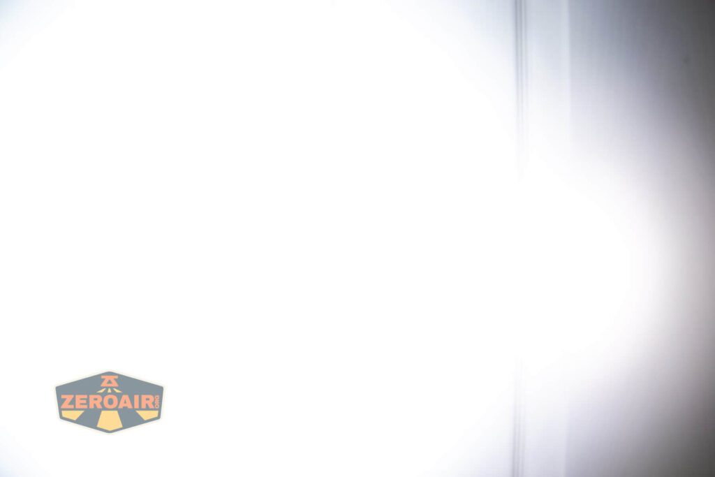 Wurkkos TS10 SG flashlight beamshots compared to nichia 219b