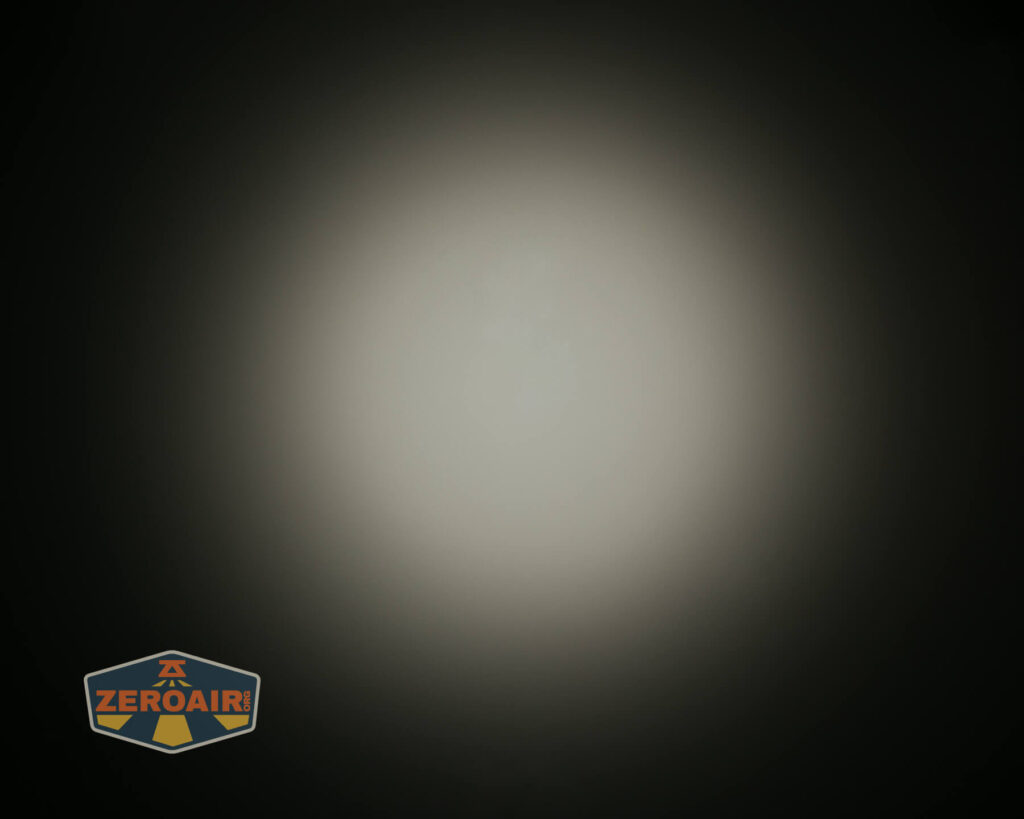 Wurkkos TS10 MAX flashlight beamshots on ceiling