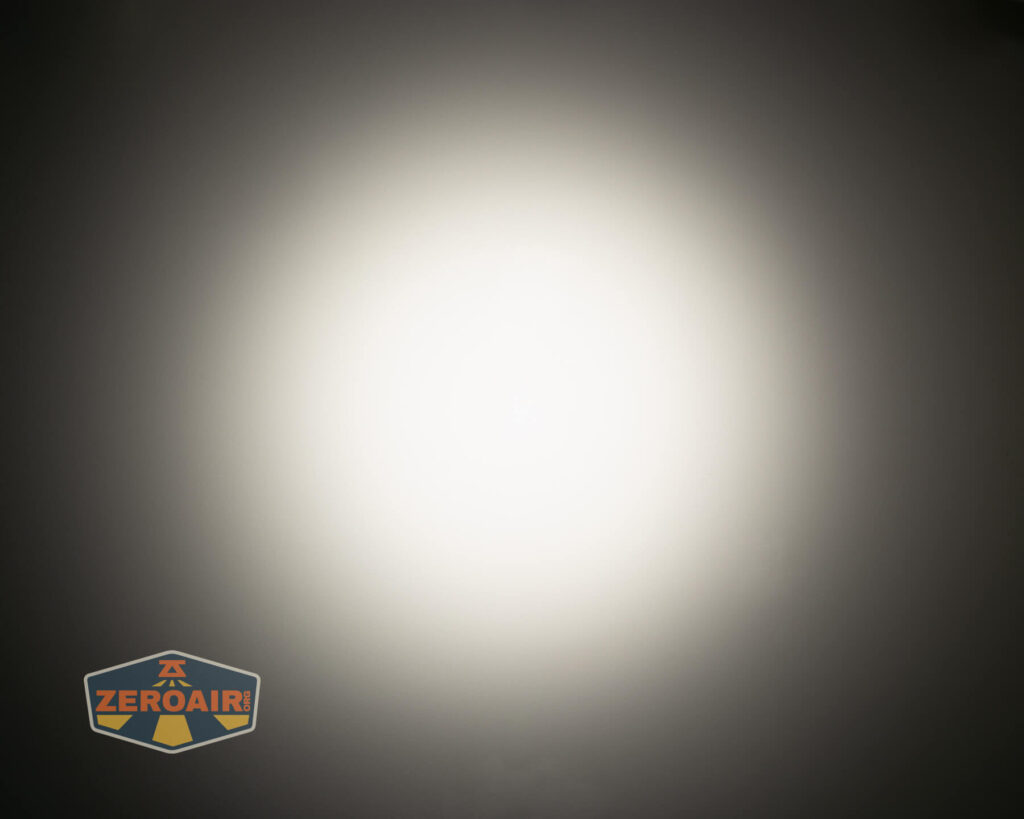 Wurkkos TS10 MAX flashlight beamshots on ceiling