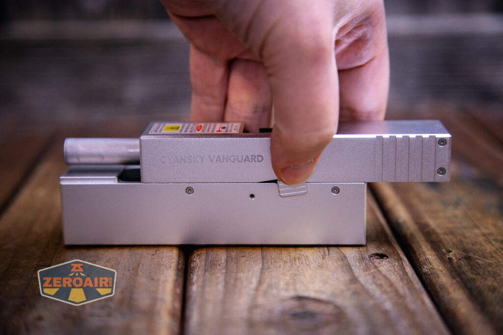 Cyansky Vanguard flashlight releasing slide lock