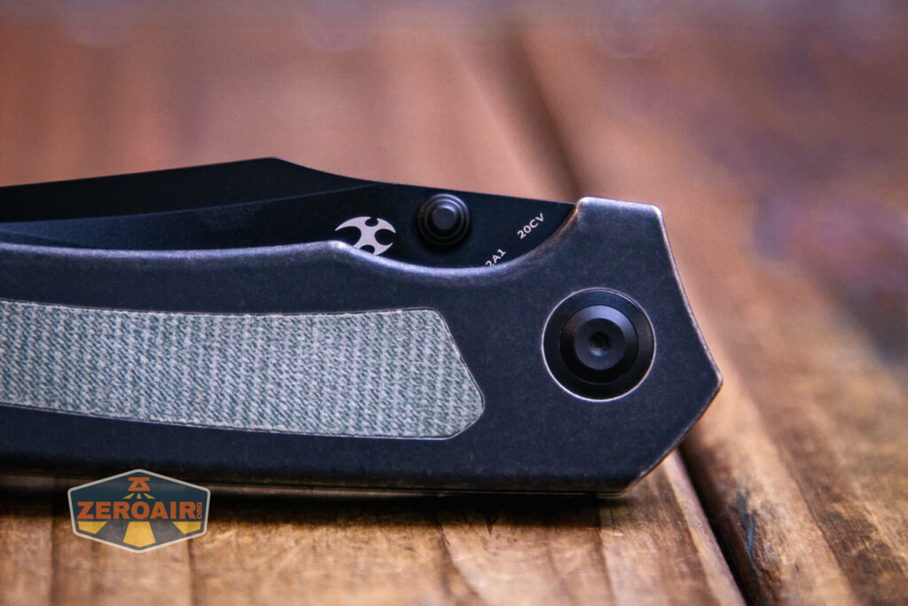 Kansept Fermi knife thumbstud opening