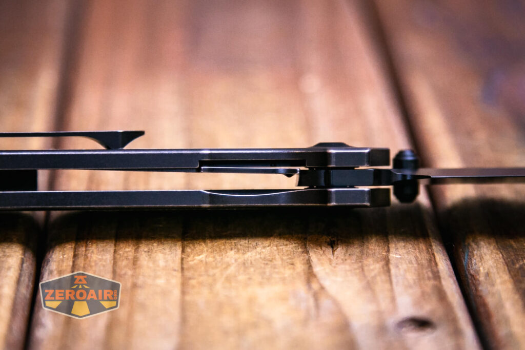 Kansept Fermi knife metal inside liners