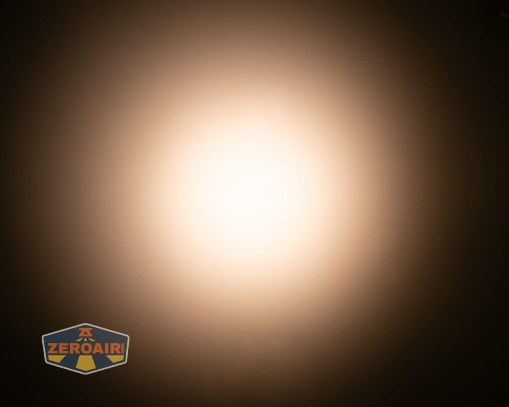 Emisar D3AA 4500K flashlight beamshots on ceiling