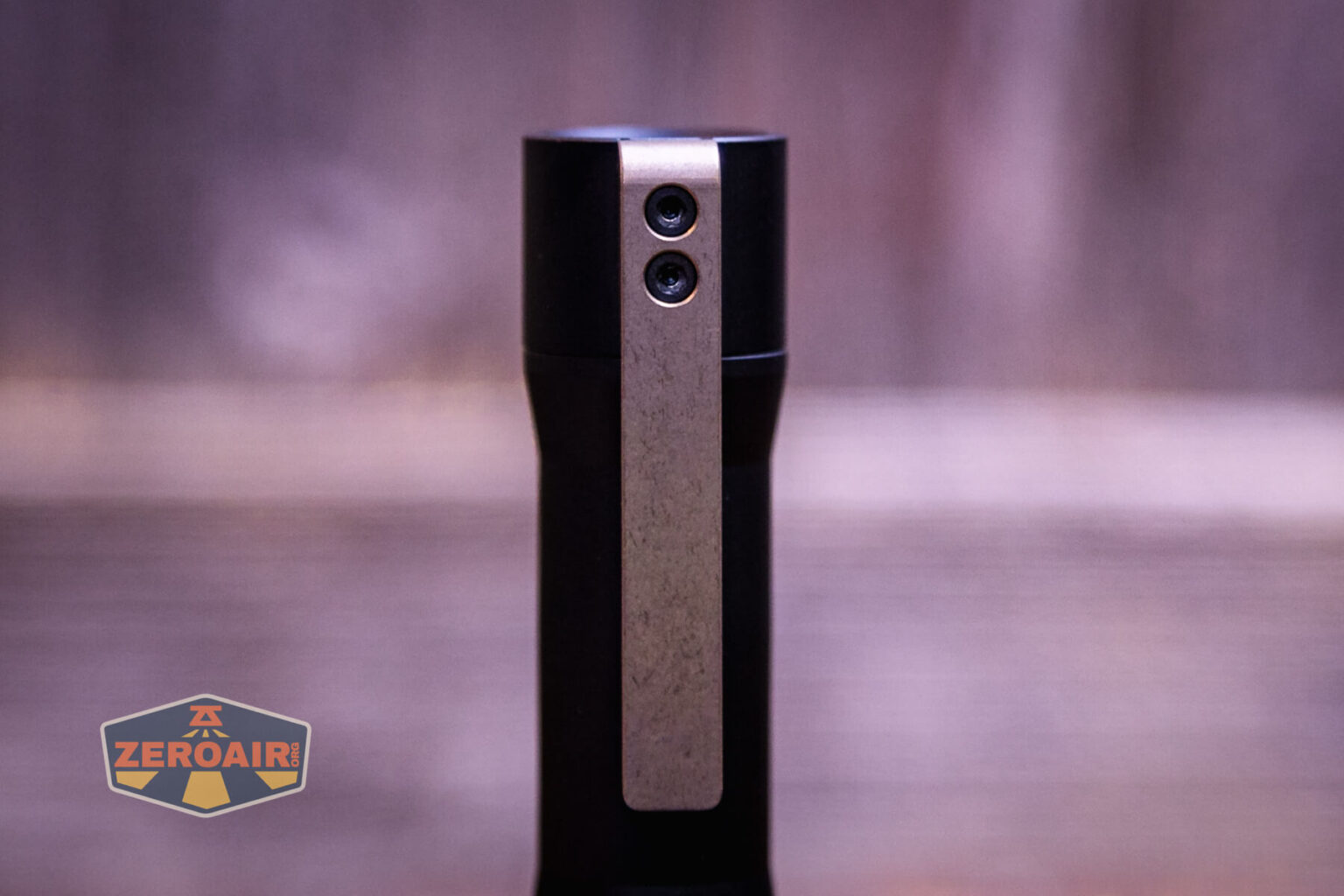 Exceed Designs Rampant R4 EDC Flashlight Review - ZeroAir Reviews