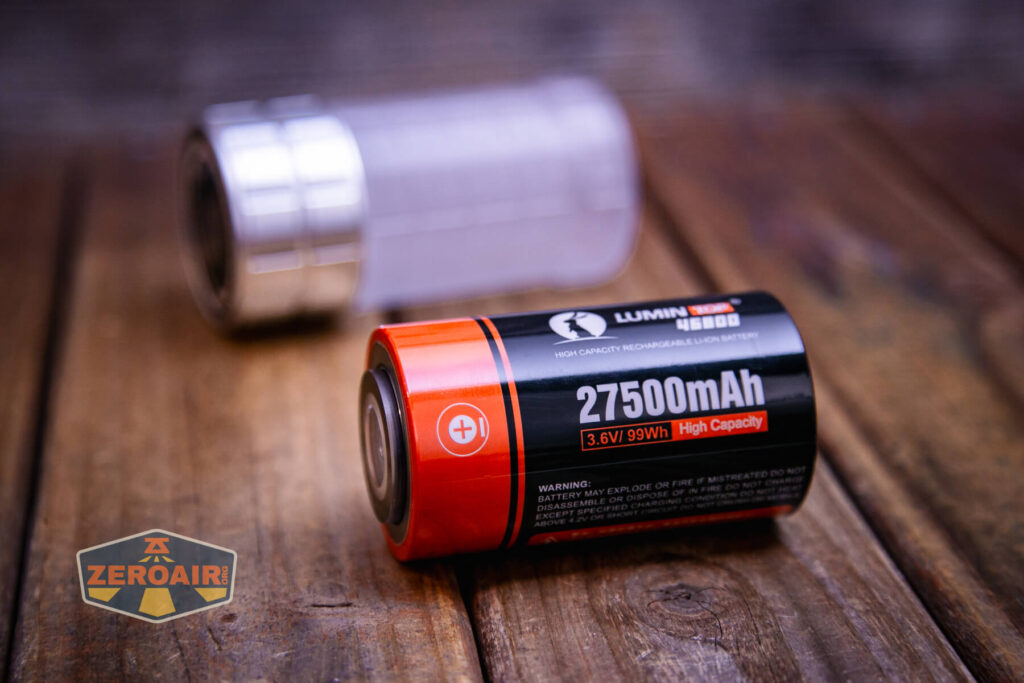 Lumintop Aurora flashlight powerbank with included cell 