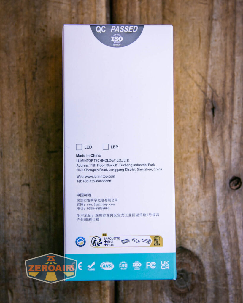 Lumintop W1 flashlight box