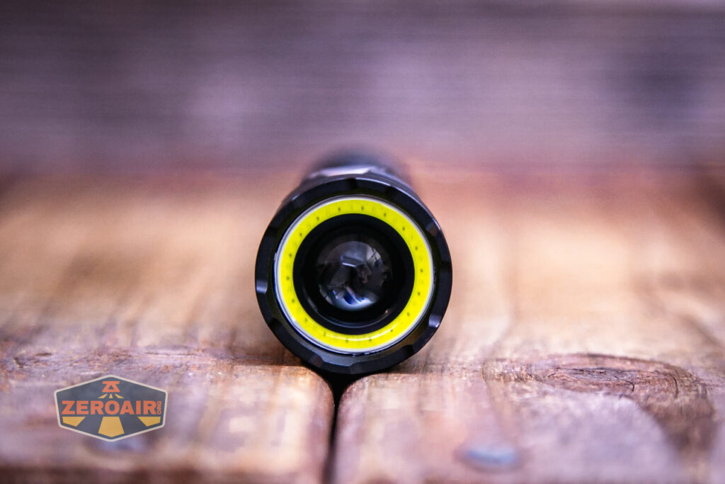 Lumintop W1 LED flashlight emitters