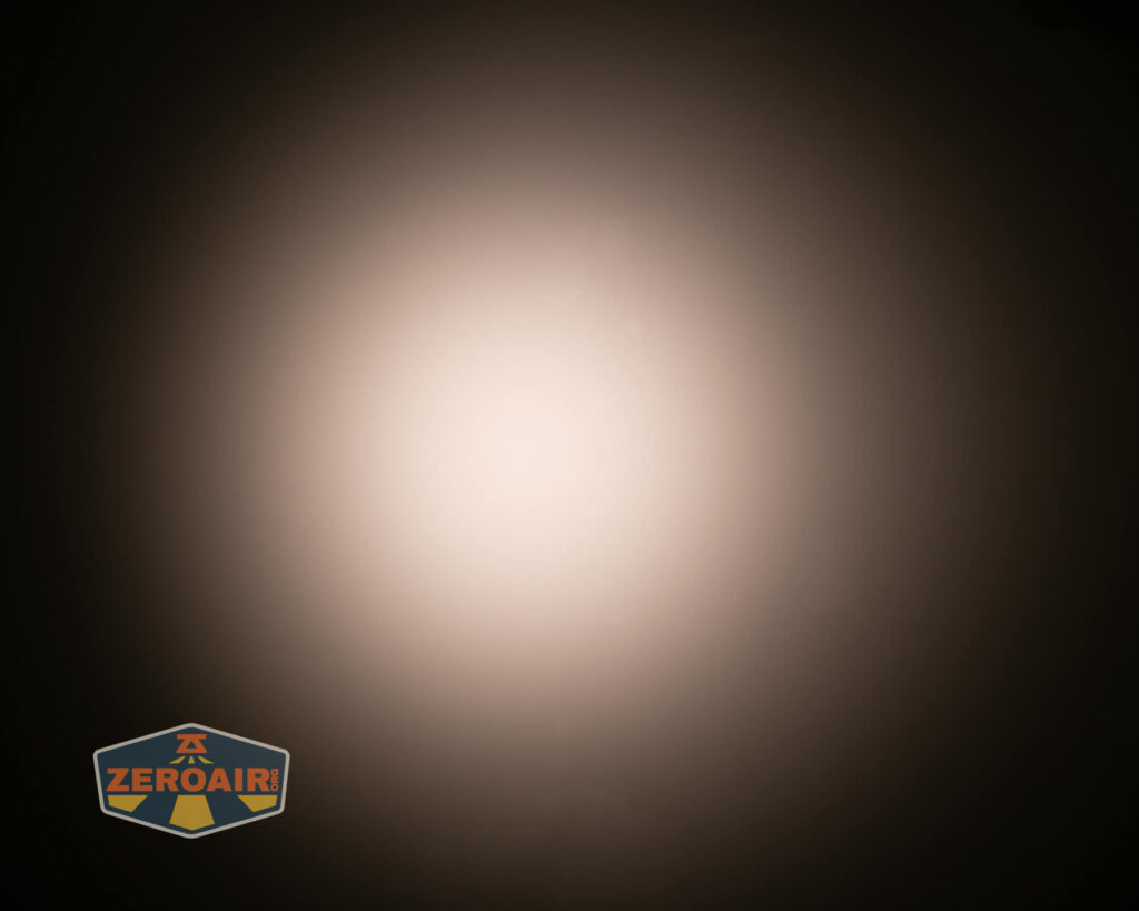 Emisar D3AA 5700K flashlight beamshots on ceiling