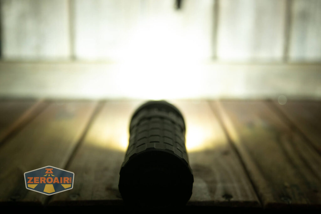 Lumintop GT18 flashlight emitters on