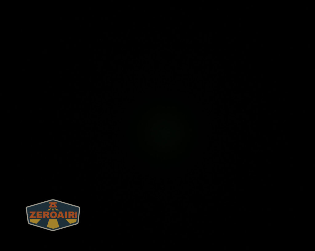 Lumintop GT18 flashlight beamshots on ceiling