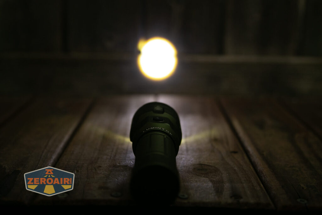 Lumintop W2 LED flashlight emitters on