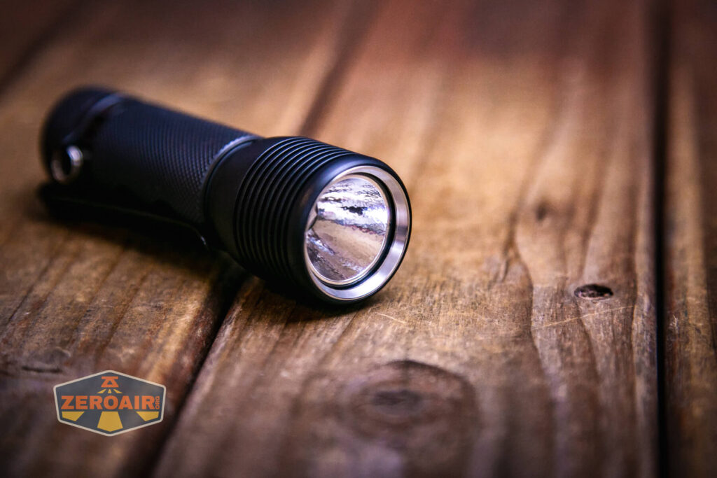 Zebralight SC600w IV Plus HI flashlight reflector detail