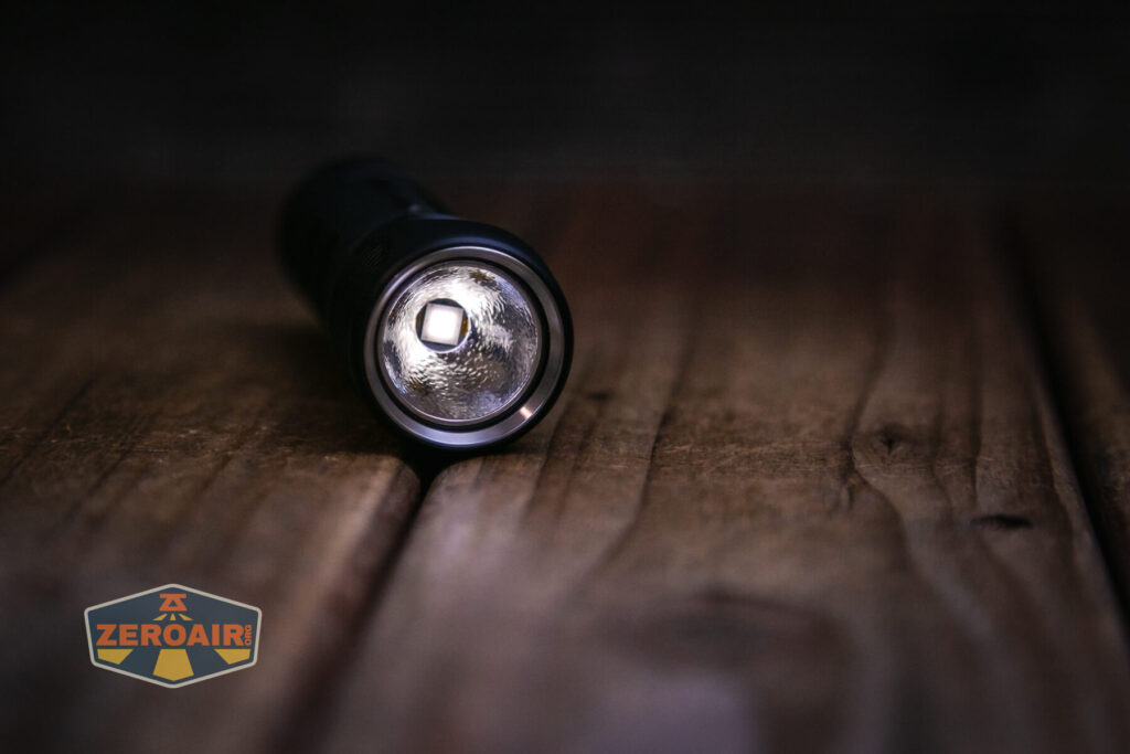 Zebralight SC600w IV Plus HI flashlight on in very low