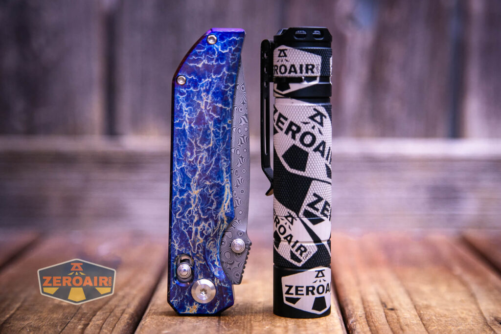 Kansept Eaglestrike knife with the convoy s2+ 18650 sized