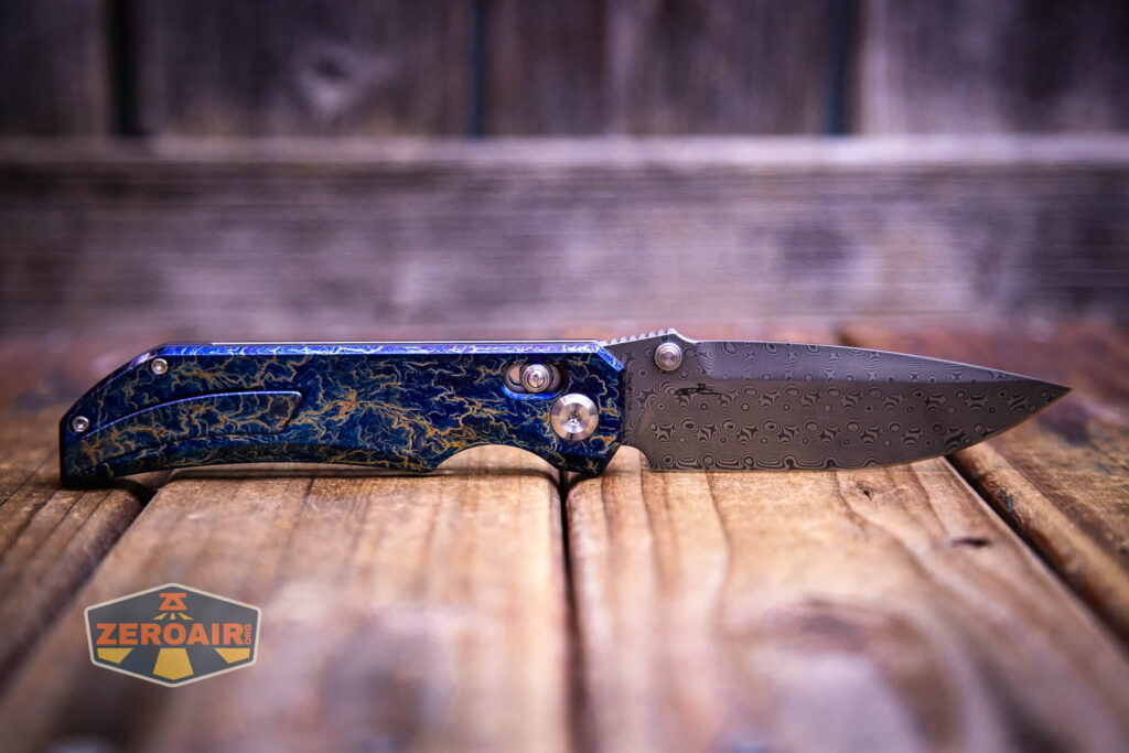 Kansept Eaglestrike knife fully open clip side view