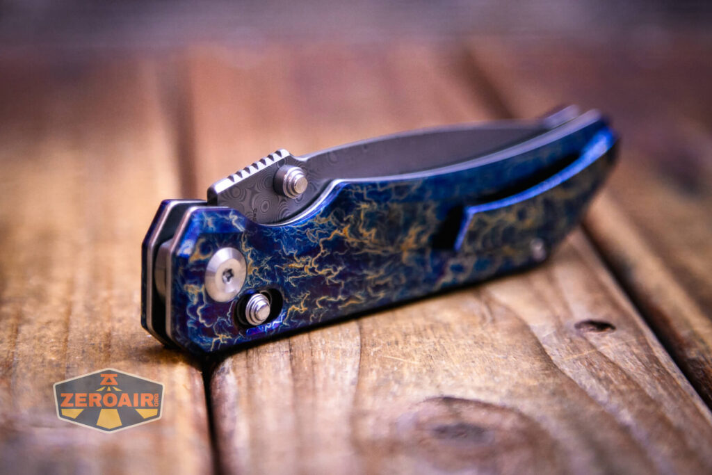 Kansept Eaglestrike knife view of jimping