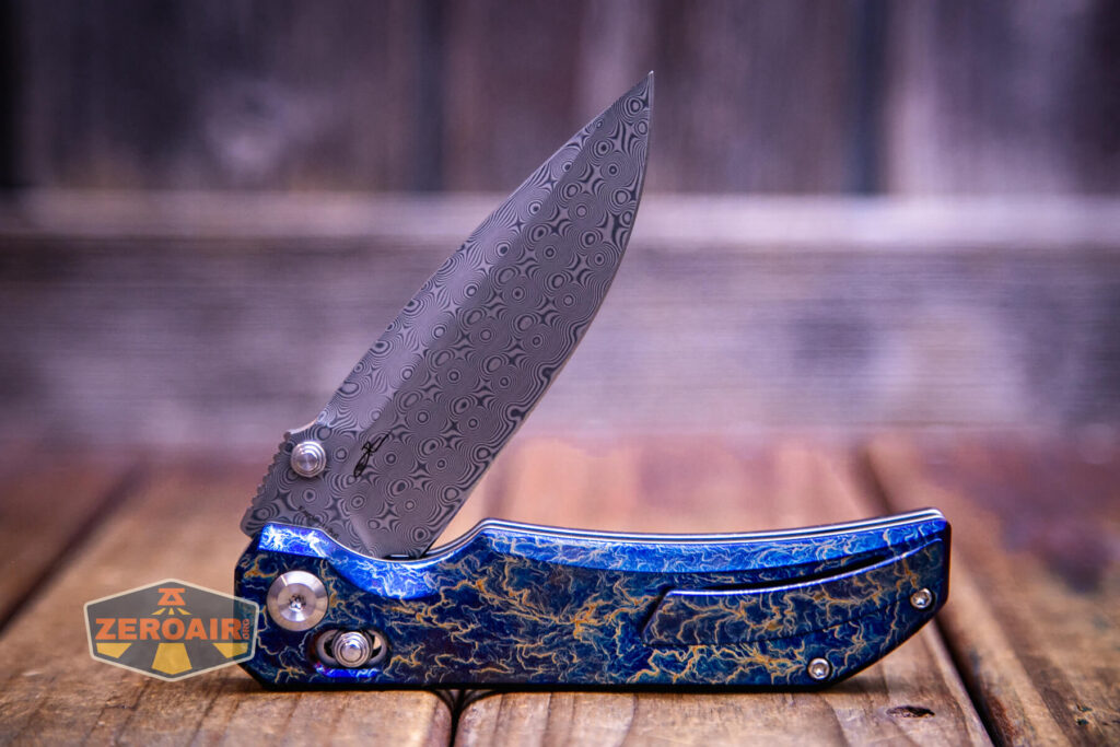 Kansept Eaglestrike knife partially open