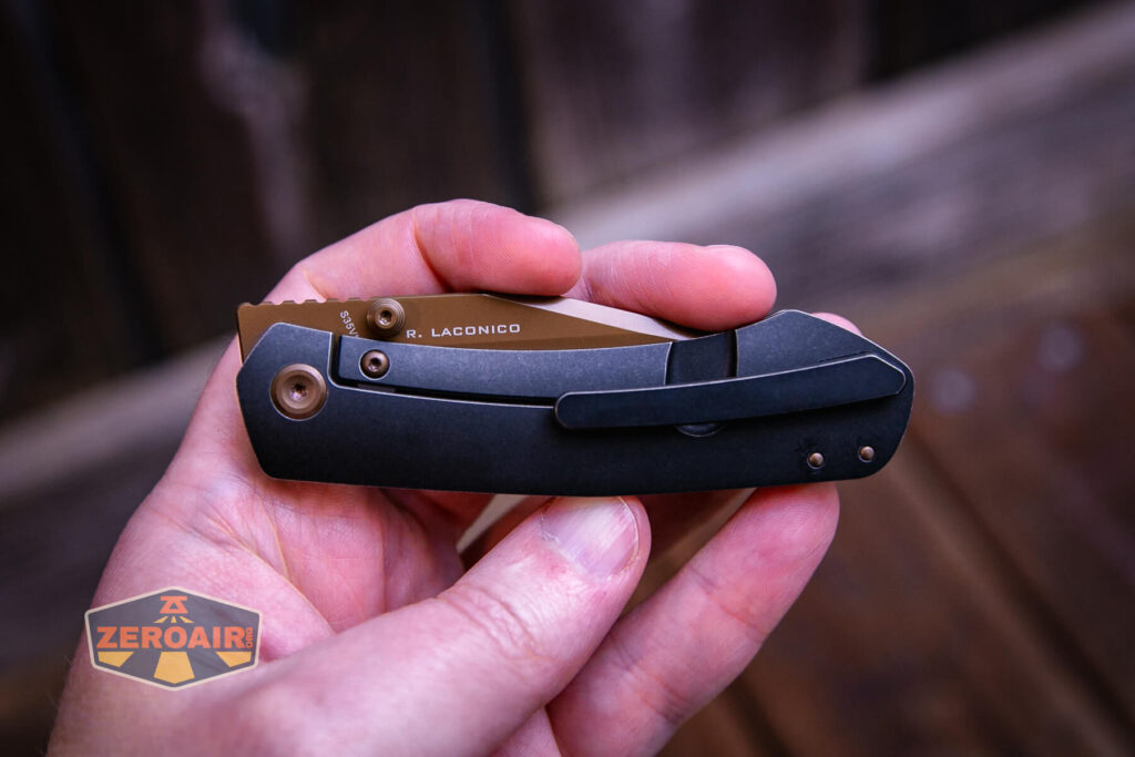 Vosteed Vallhund knife in hand