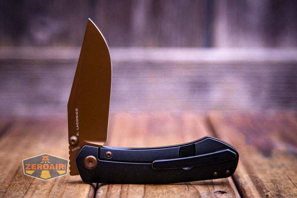 Vosteed Vallhund knife partially open no detent