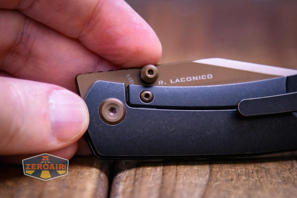 Vosteed Vallhund knife pivot screw