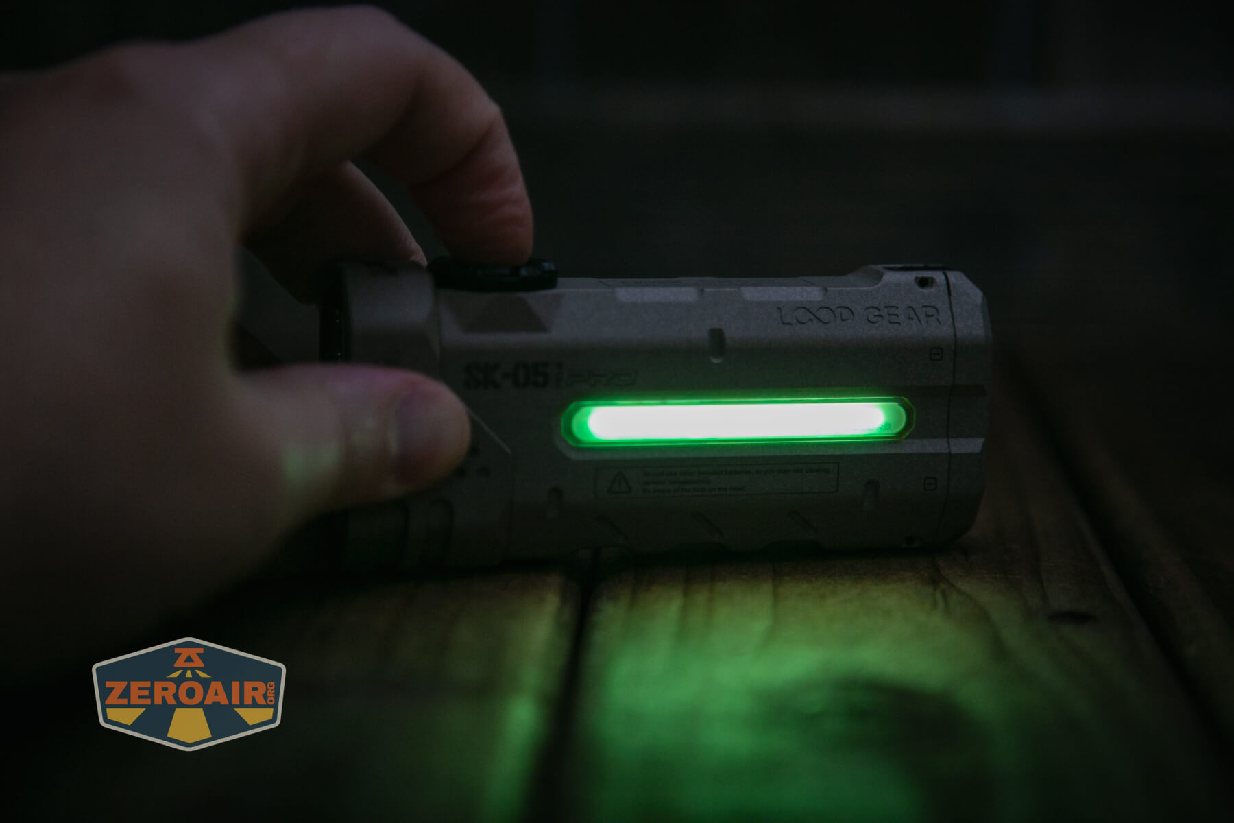 LoopGear SK-05 Pro MAO flashlight rgb on