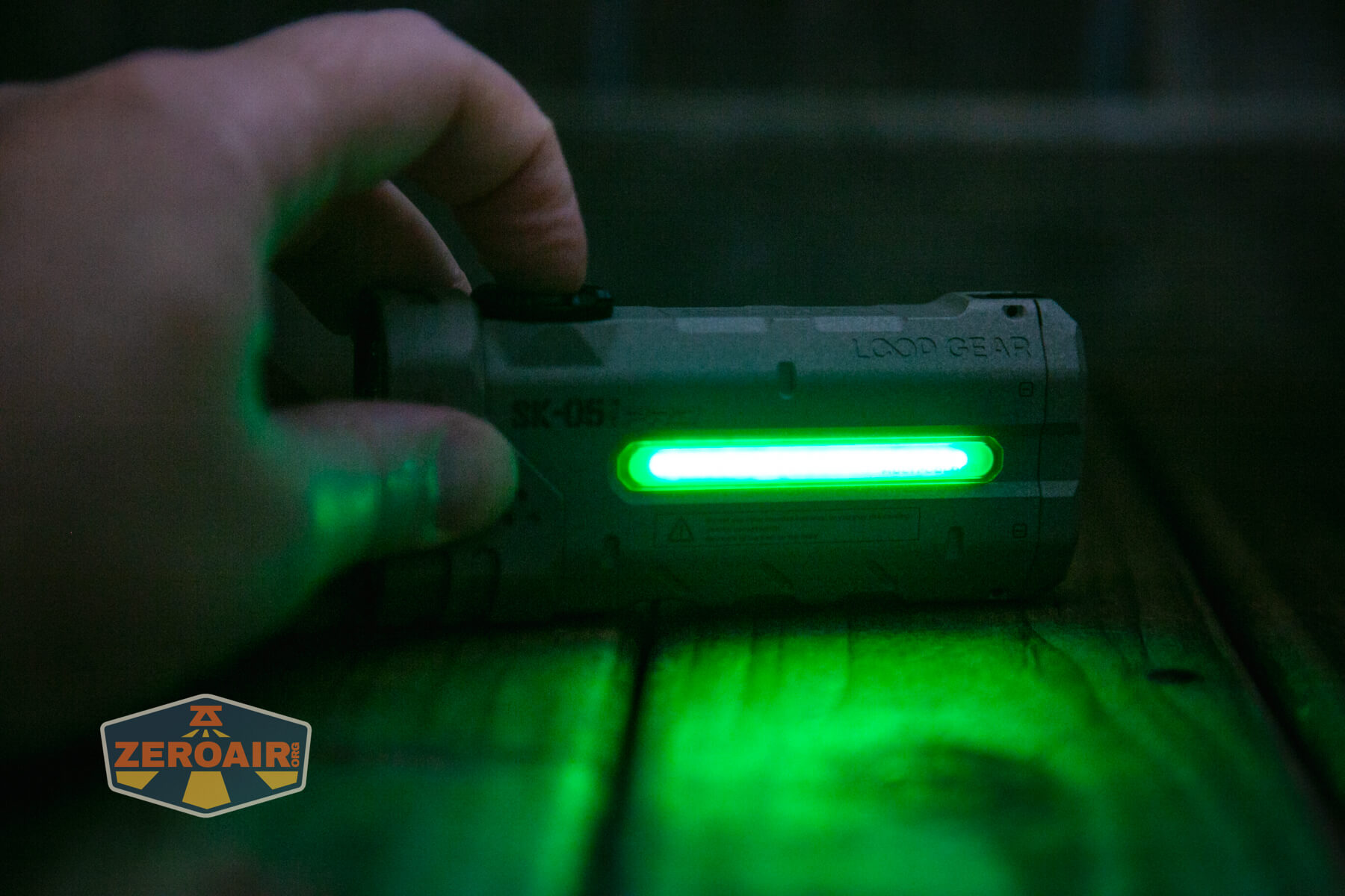 LoopGear SK-05 Pro MAO flashlight rgb on