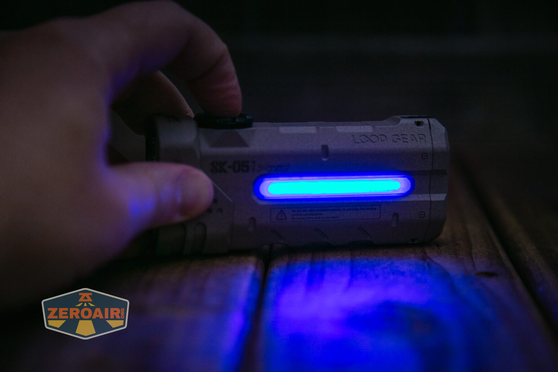 LoopGear SK-05 Pro MAO flashlight rgb on