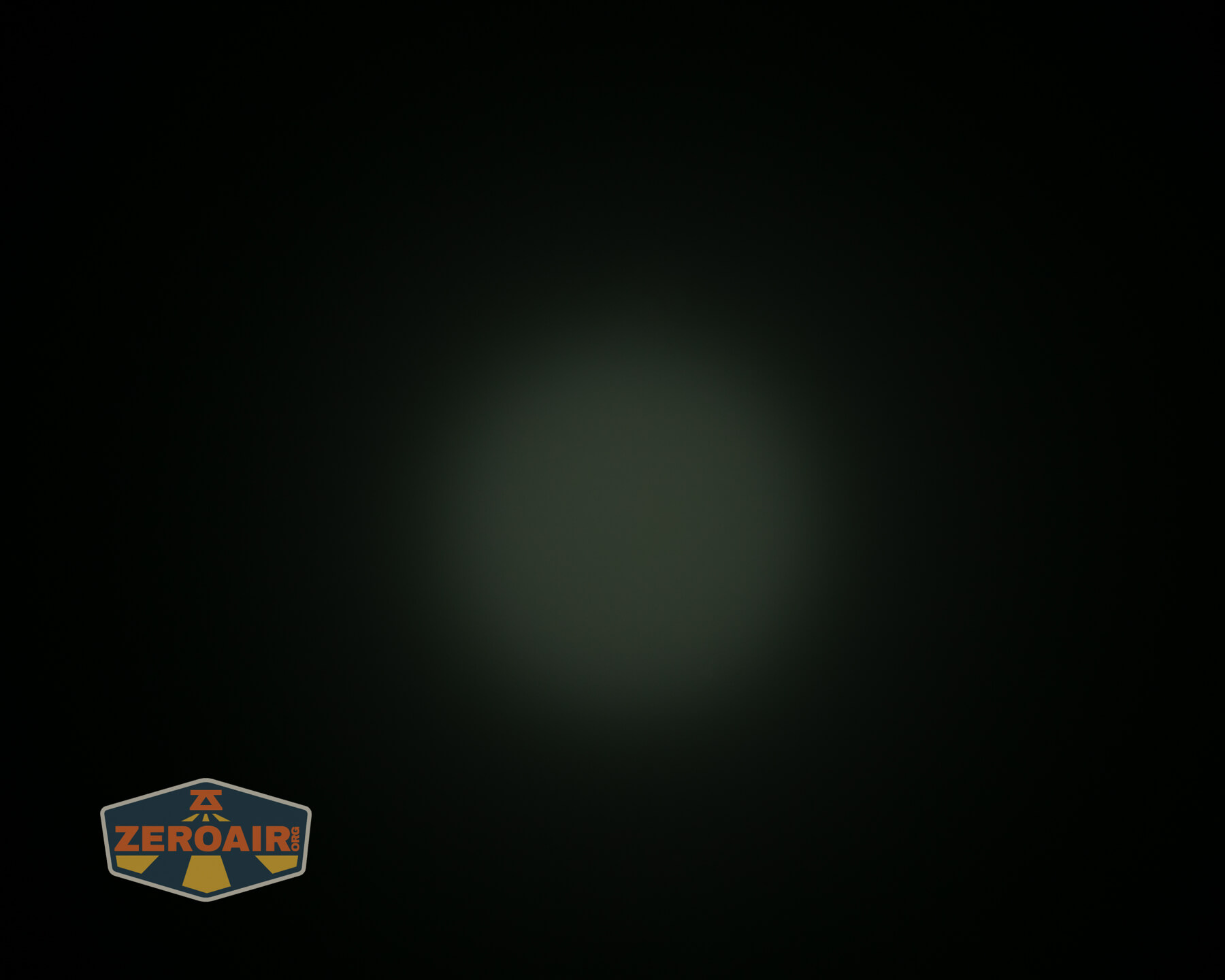 LoopGear SK-05 Pro MAO flashlight beamshots on ceiling