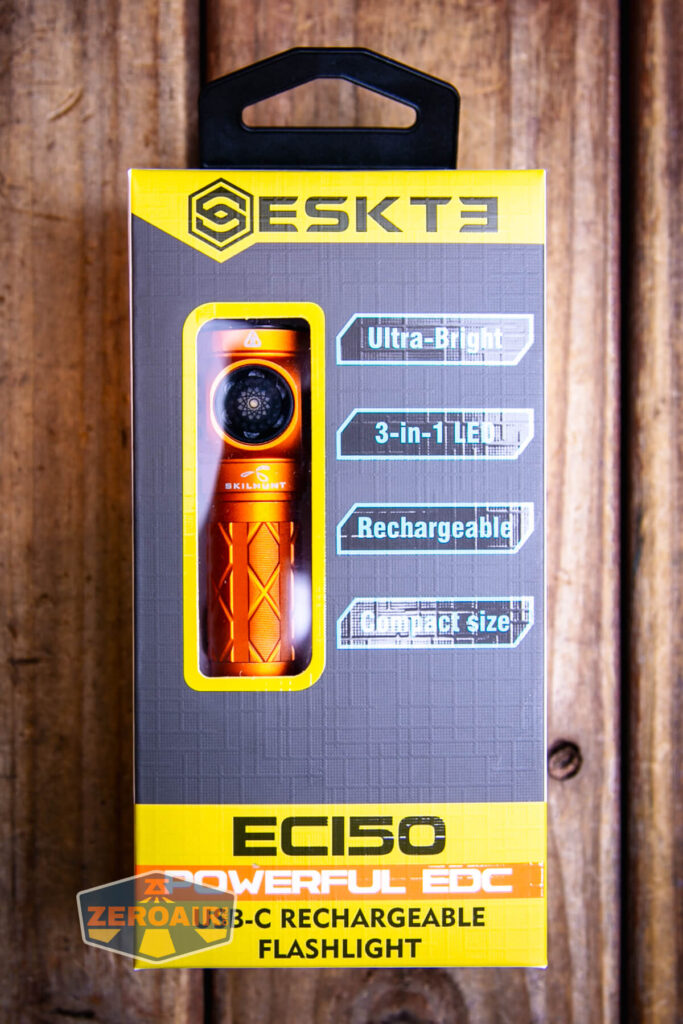 Skilhunt EC150 Nichia 519a flashlight box
