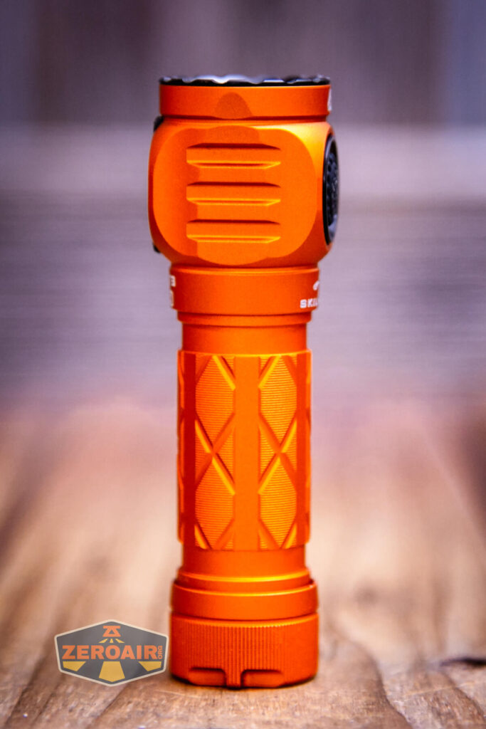 Skilhunt EC150 Nichia 519a flashlight showing all sides