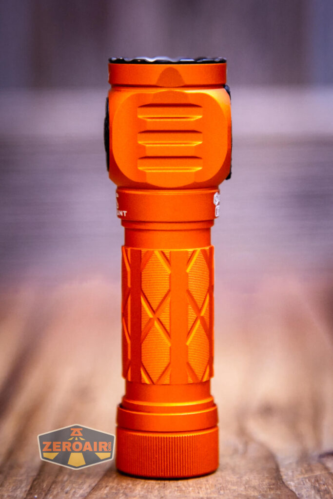 Skilhunt EC150 Nichia 519a flashlight showing all sides