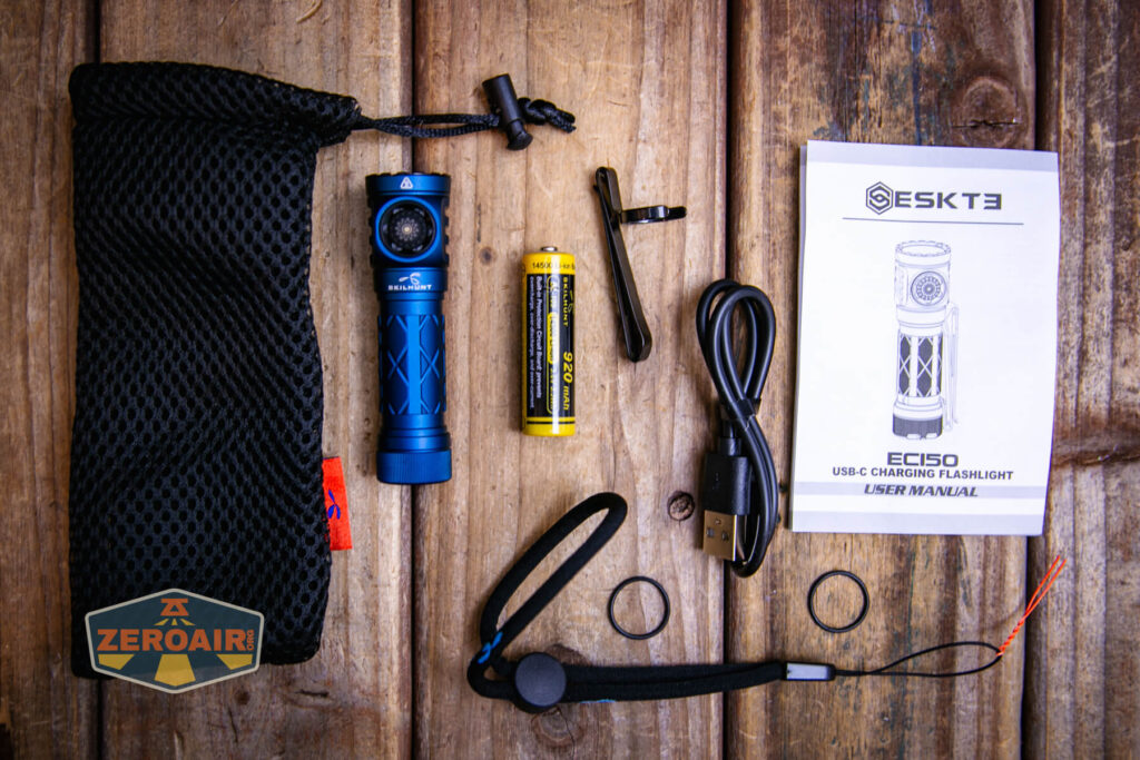 Skilhunt EC150 Luminus SFT25R flashlight what's included