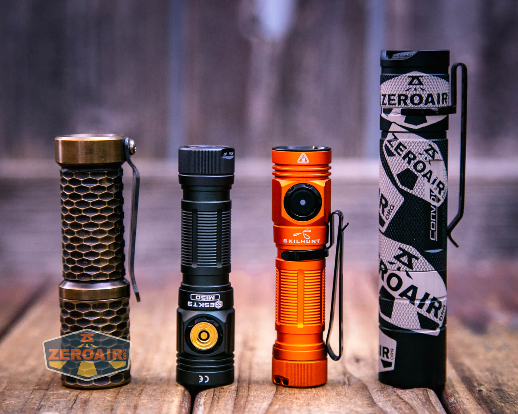 Skilhunt M150v4 Nichia 519a with standard-sized flashlights