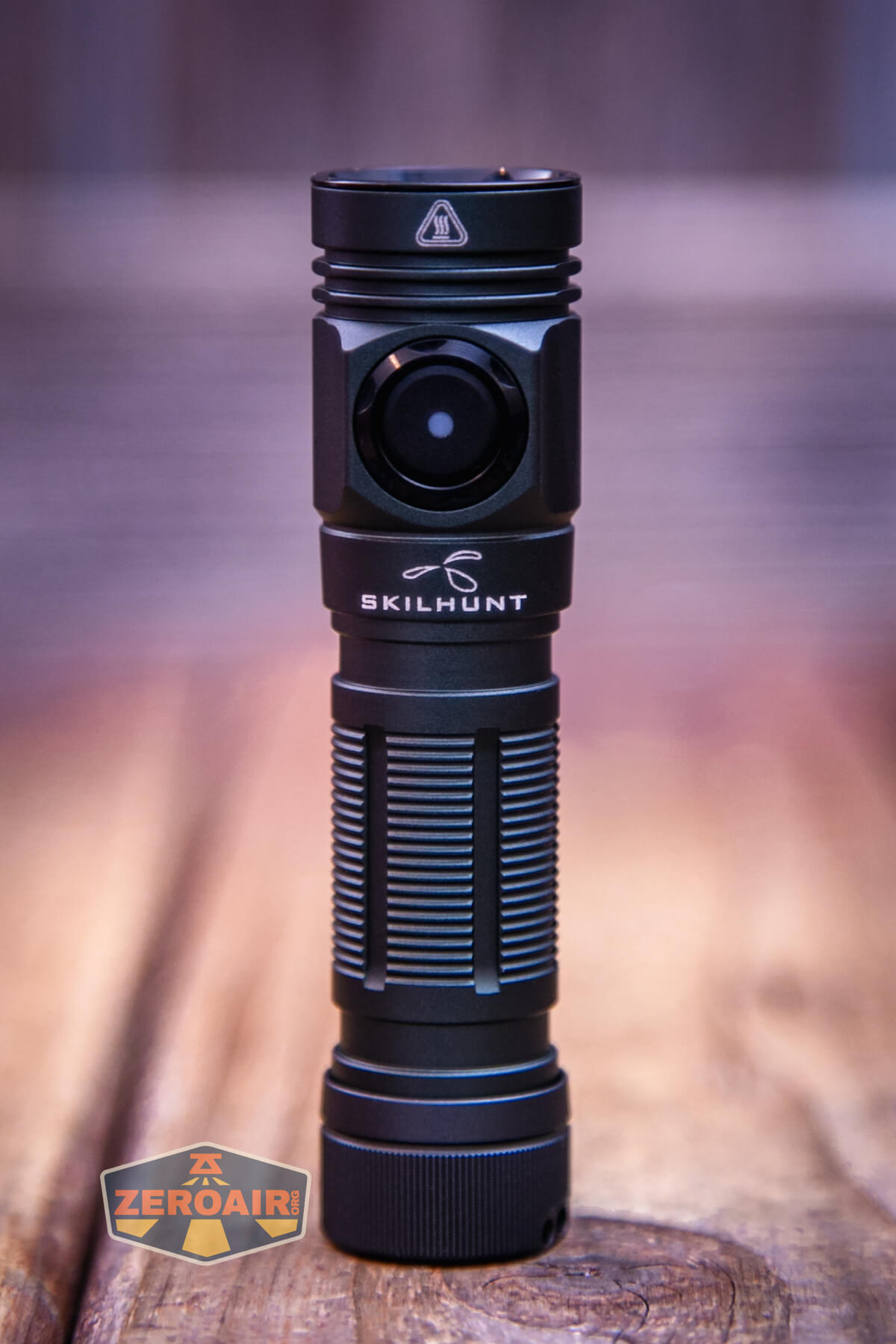 Skilhunt M150v4 Luminus SFT25R flashlight showing all sides