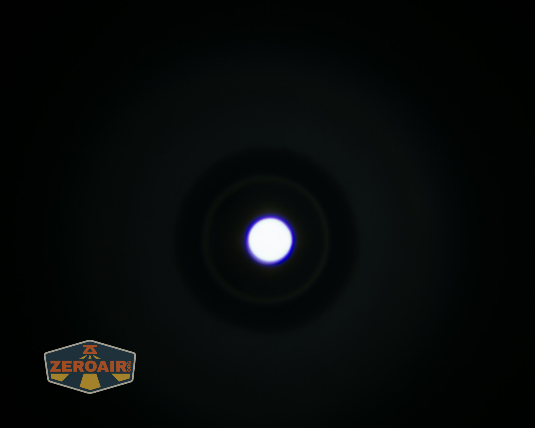 Trustfire TC50 camping flashlight beamshots on ceiling