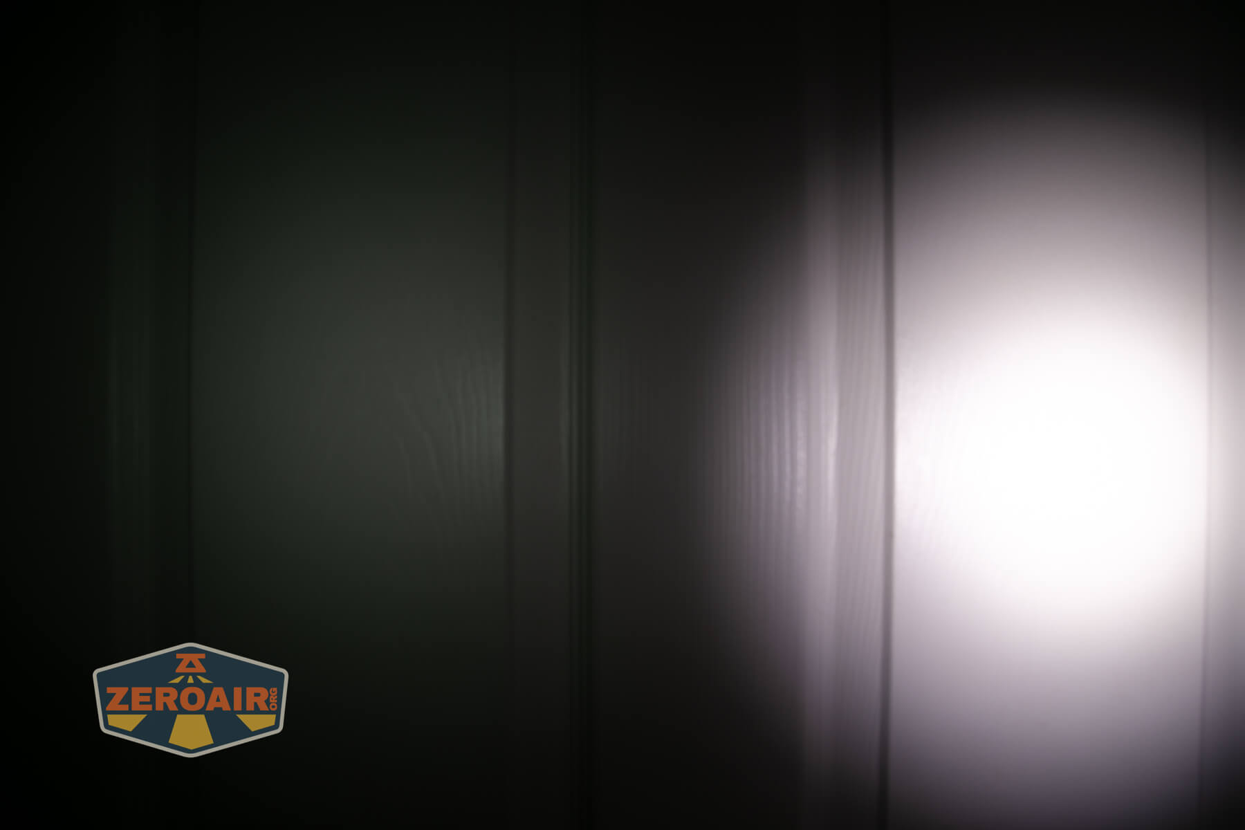 Trustfire TC50 camping flashlight beamshots compared to nichia 219b
