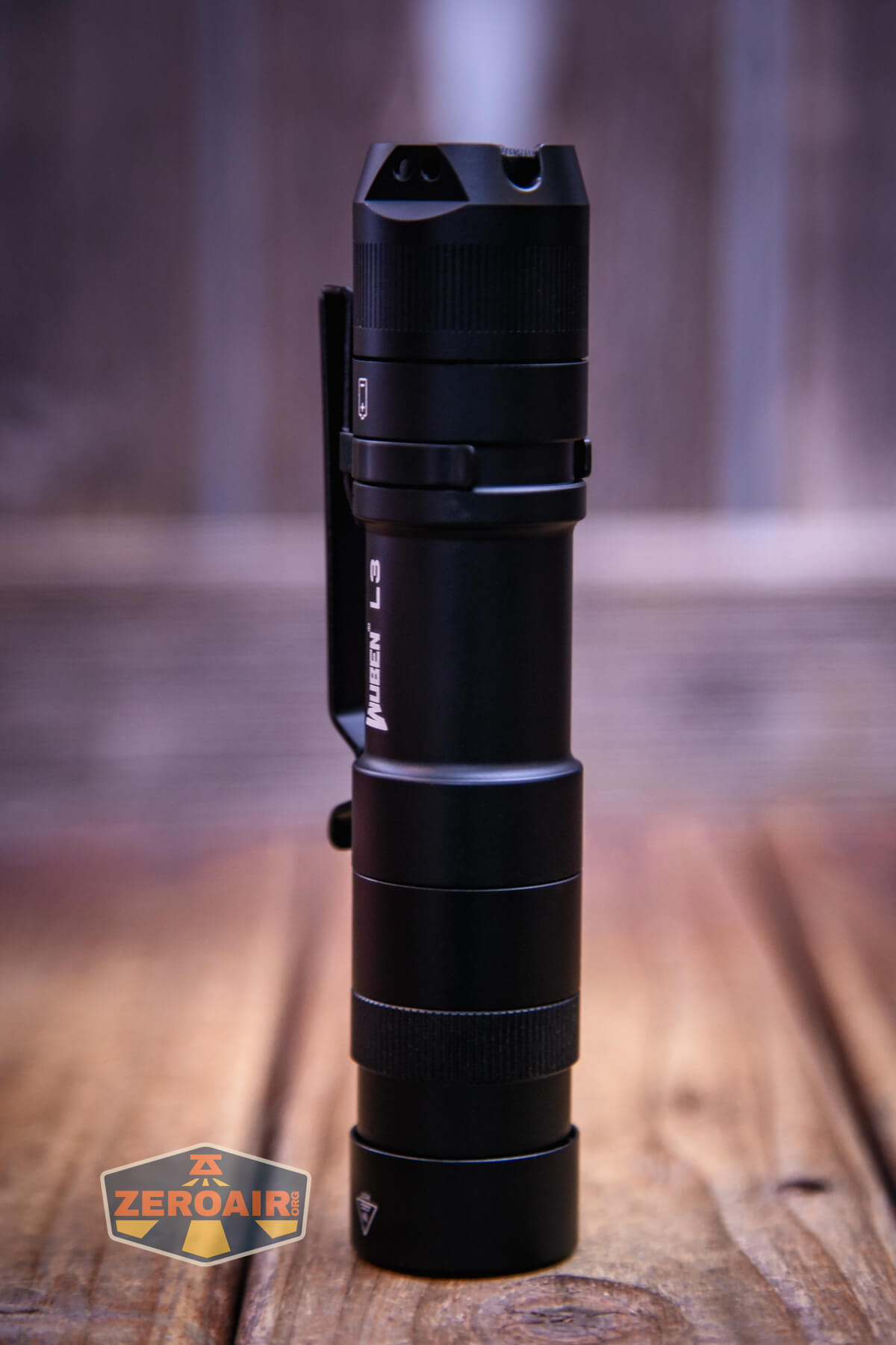 Wuben L3 flashlight box showing all sides