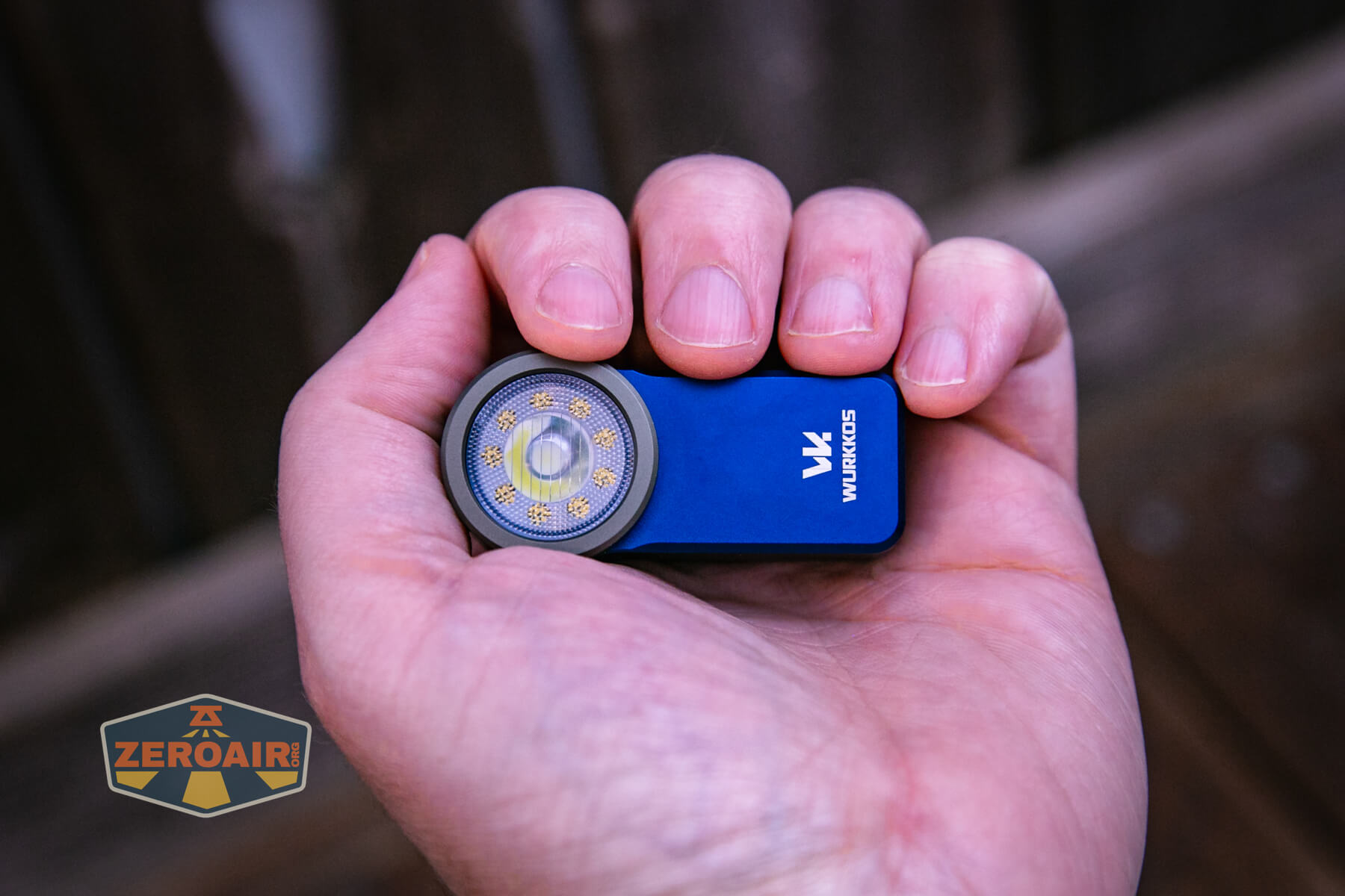 Wurkkos HD03 Clip flashlight in hand