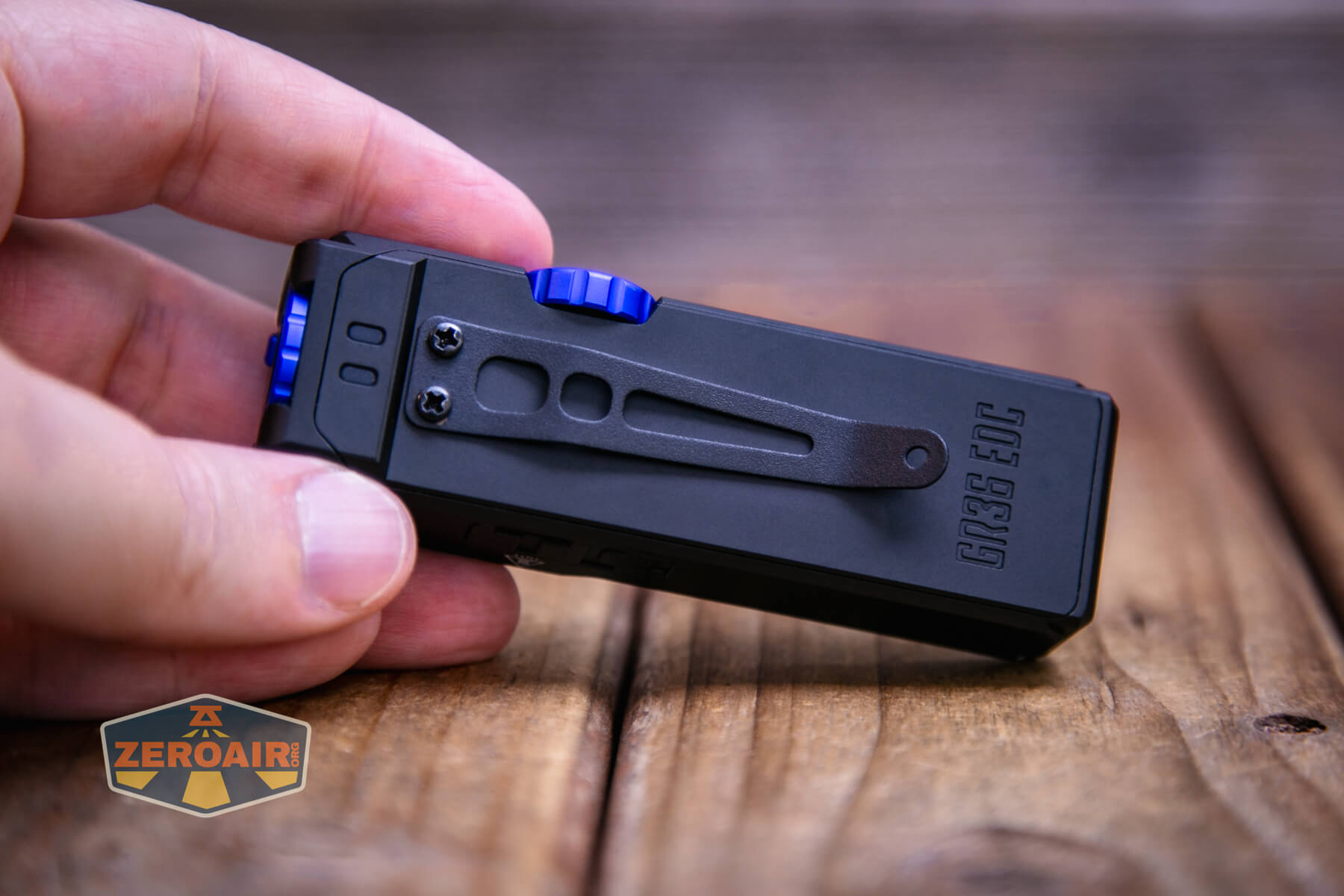 Imalent GR36 flashlight pocket clip