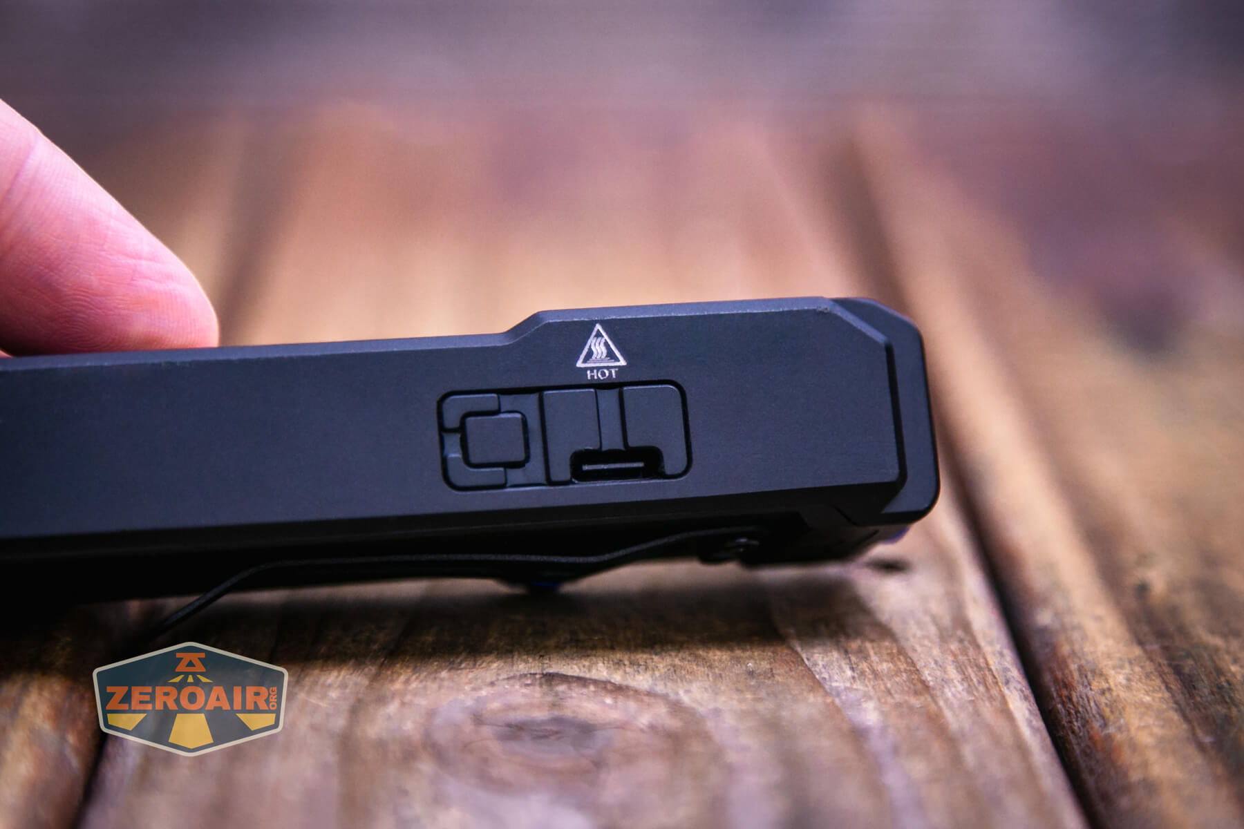 Imalent GR36 flashlight charging port